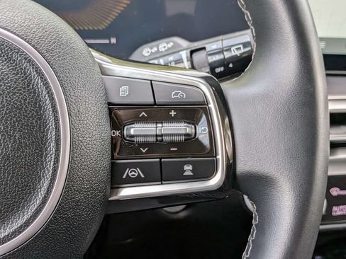 Used 2024 Kia Sorento S w/ Panoramic Sunroof Package FWD image 30