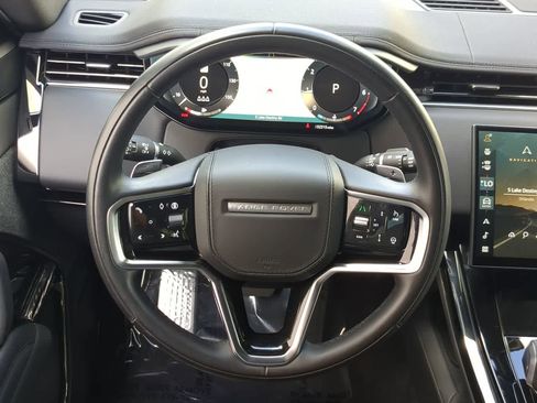 Used 2025 Land Rover Range Rover Sport SE image 25