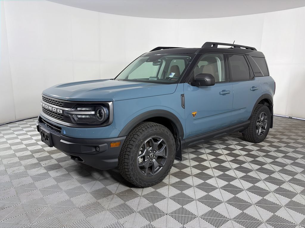 Used 2021 Ford Bronco Sport Badlands w/ Badlands Package AWD/4WD image 3