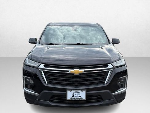 Used 2023 Chevrolet Traverse LS FWD image 12