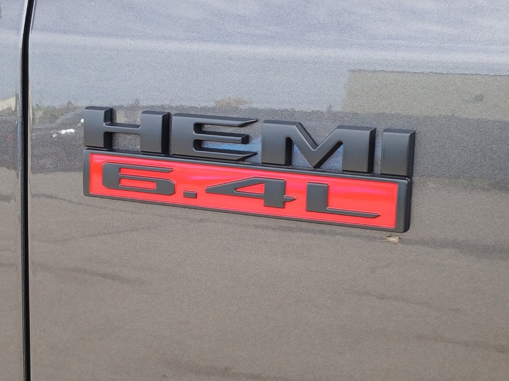 Used 2022 RAM 2500 Laramie AWD/4WD image 32