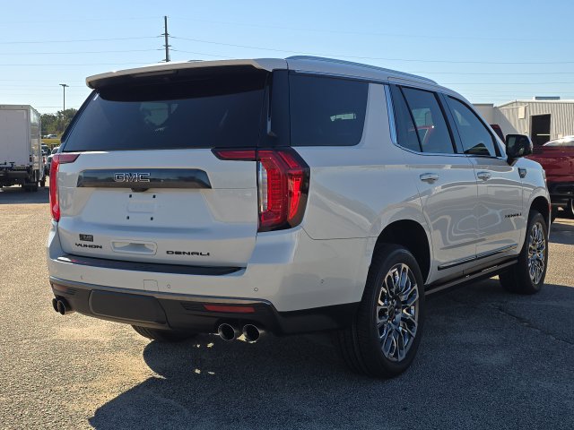 Used 2023 GMC Yukon Denali Ultimate AWD/4WD image 5