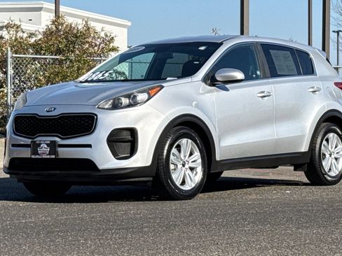 Used 2018 Kia Sportage LX FWD image 10