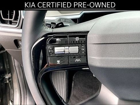 Certified 2026 Kia Sorento SX Prestige AWD/4WD image 16