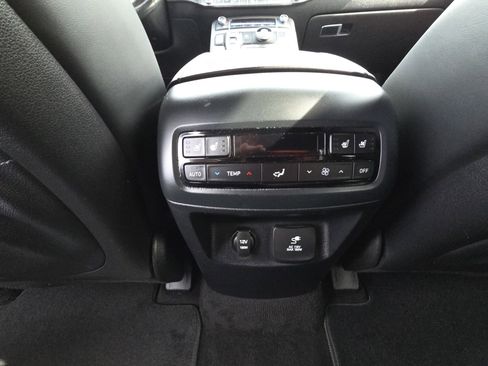 Used 2020 Hyundai Palisade Limited FWD image 31