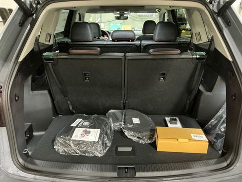 New 2026 Volkswagen Atlas Peak Edition AWD/4WD image 20