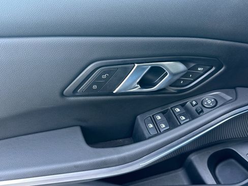 Used 2025 BMW 330i Sedan w/ Convenience Package image 12