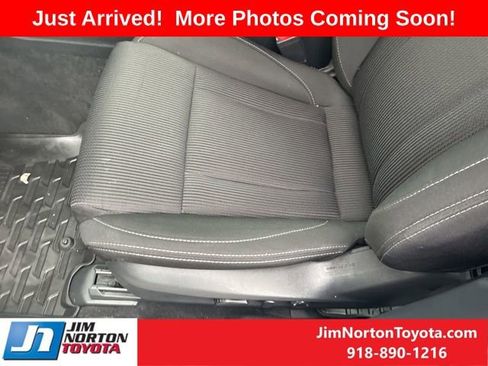 Used 2023 Subaru Legacy Premium image 9