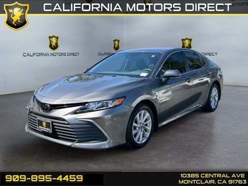 Used 2023 Toyota Camry LE w/ Convenience Package FWD image 1