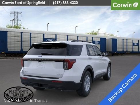 New 2026 Ford Explorer Active image 8