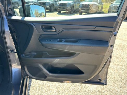 Used 2023 Honda Odyssey EX-L image 12