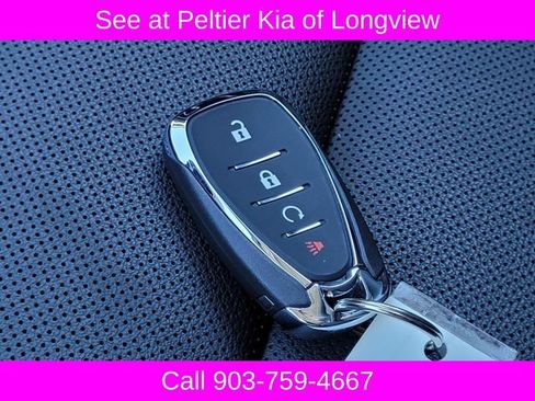 Used 2025 Chevrolet Trax ACTIV w/ Sunroof Package FWD image 32