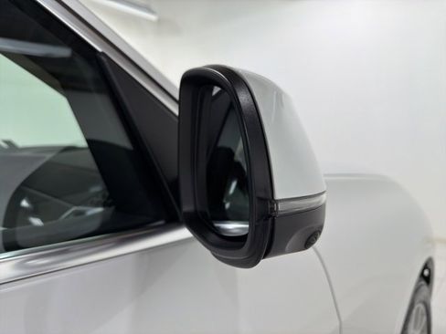 Certified 2023 BMW X7 xDrive40i w/ Premium Package image 33