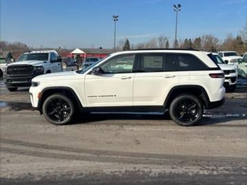 New 2026 Jeep Grand Cherokee Limited image 31