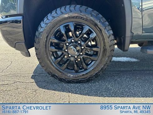 Used 2025 Chevrolet Silverado 2500 LT w/ Trail Boss Package AWD/4WD image 11