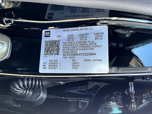 New 2026 GMC Canyon AT4 w/ LPO, Off Road Lift Package image 12