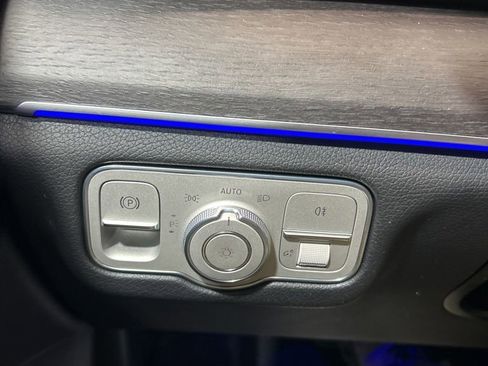 Used 2020 Mercedes-Benz GLS 450 4MATIC image 37