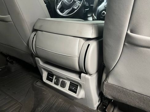 Used 2020 GMC Sierra 1500 SLT w/ X31 Off-Road Package AWD/4WD image 51