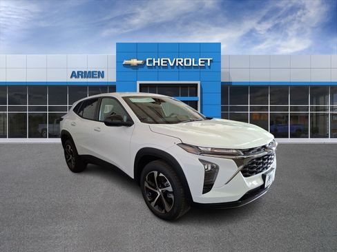 New 2026 Chevrolet Trax RS FWD image 4