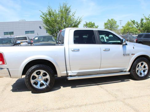 Used 2016 RAM 1500 Laramie w/ Convenience Group image 9
