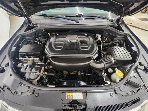 Used 2018 Jeep Grand Cherokee Overland AWD/4WD image 37