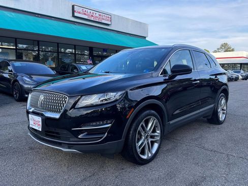 Used 2019 Lincoln MKC Reserve w/ MKC Climate Package AWD/4WD image 1