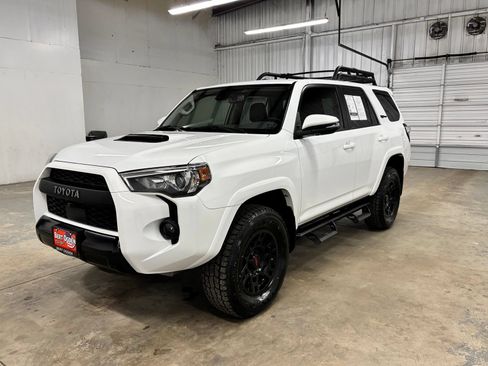 Used 2024 Toyota 4Runner TRD Pro AWD/4WD image 3