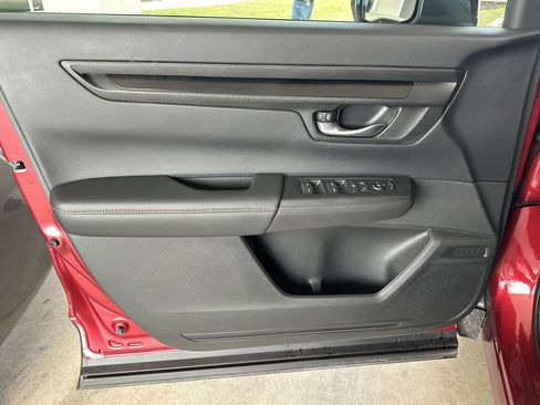 Used 2023 Honda CR-V Sport image 10