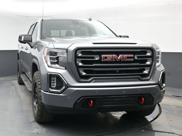 Used 2020 GMC Sierra 1500 AT4 w/ AT4 Premium Package AWD/4WD image 3