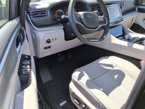 New 2026 Jeep Grand Wagoneer L 4WD image 11