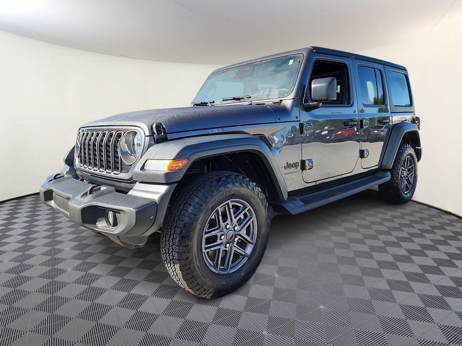 Used 2026 Jeep Wrangler Unlimited Sport AWD/4WD image 3