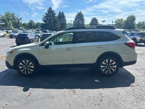Used 2016 Subaru Outback 2.5i Limited AWD/4WD image 7