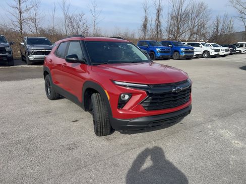 New 2026 Chevrolet TrailBlazer LT w/ Convenience Package AWD/4WD image 3