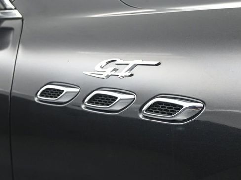 Used 2023 Maserati Levante GT AWD/4WD image 36