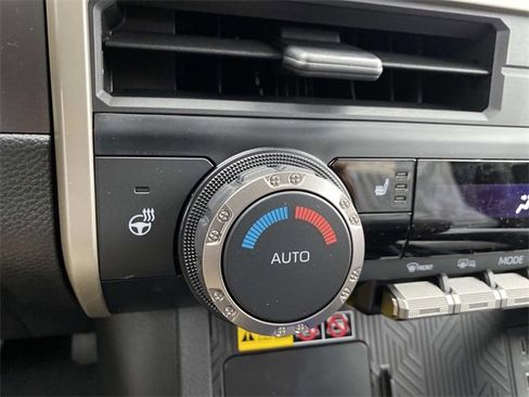 New 2025 Toyota Tacoma SR5 image 11