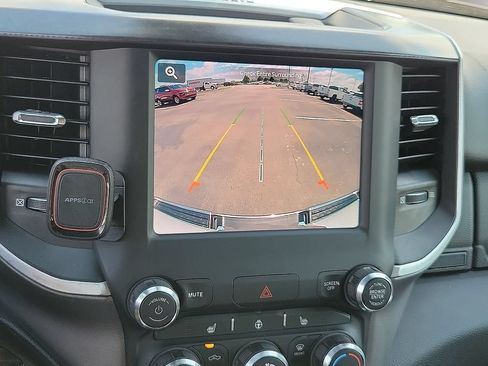 Used 2023 RAM 1500 Big Horn AWD/4WD image 15
