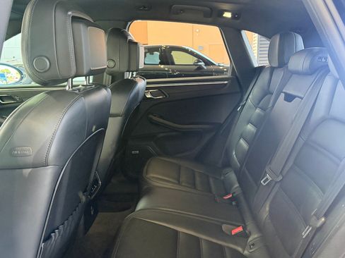 Certified 2023 Porsche Macan GTS AWD/4WD image 16