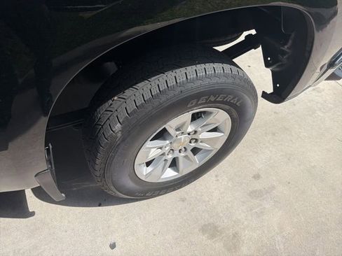 Used 2023 Chevrolet Silverado 1500 LT image 9