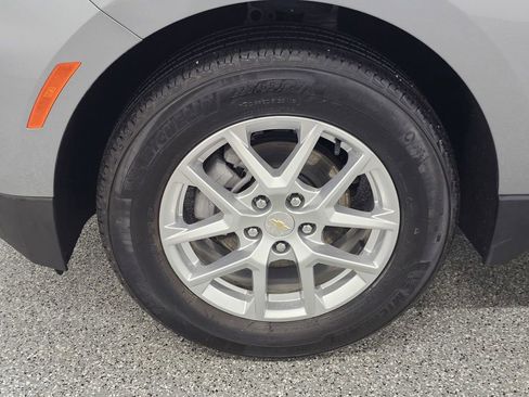 Used 2024 Chevrolet Equinox LS image 8