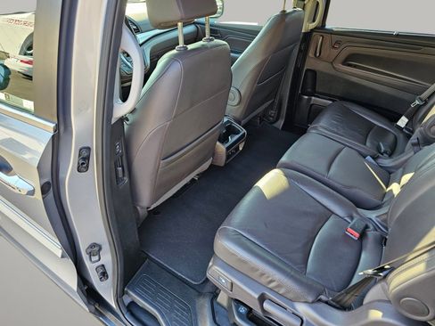 Used 2019 Honda Odyssey EX-L image 21