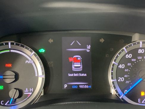 Used 2020 Toyota Highlander LE AWD/4WD image 22