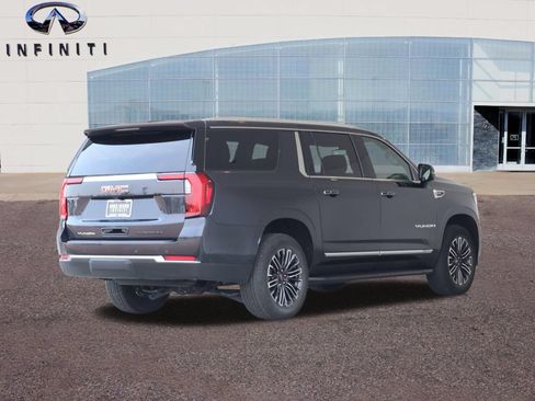 Used 2025 GMC Yukon XL Elevation AWD/4WD image 53