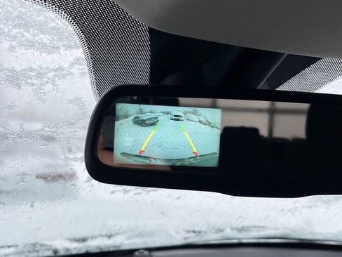 Used 2018 RAM 2500 Tradesman w/ Chrome Appearance Group image 9