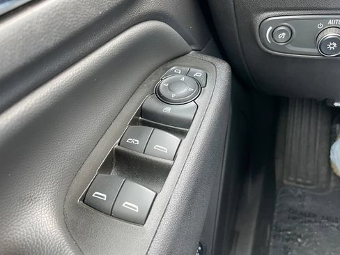 Used 2024 Chevrolet Equinox LT AWD/4WD image 22