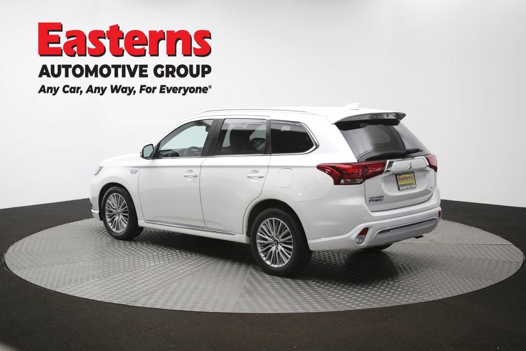 Used 2020 Mitsubishi Outlander SEL AWD/4WD image 65