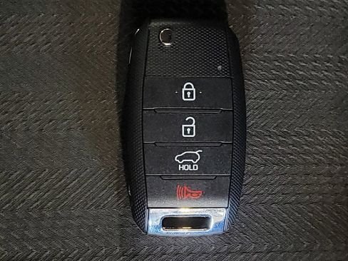 Used 2022 Kia Sportage LX FWD image 32