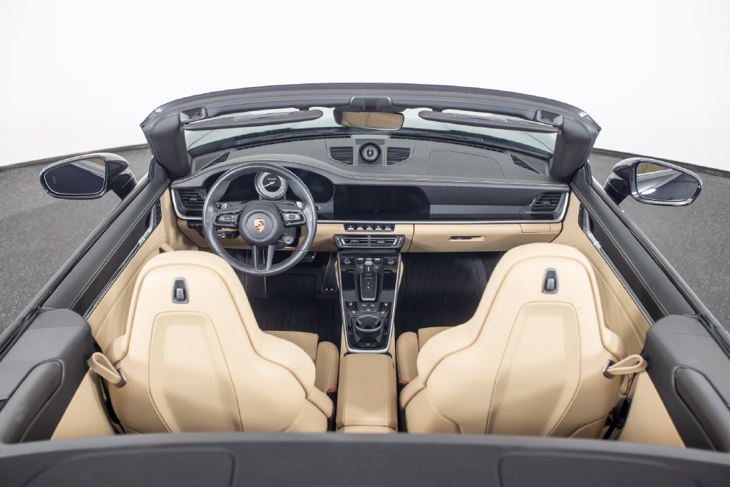 Used 2024 Porsche 911 Turbo S AWD/4WD image 18