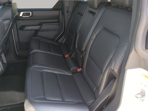 New 2026 Ford Bronco Badlands image 55