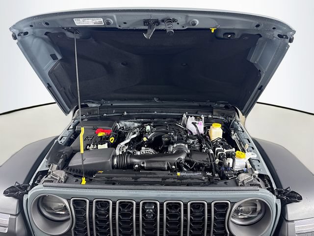 New 2026 Jeep Gladiator Mojave w/ Safety Group AWD/4WD image 31