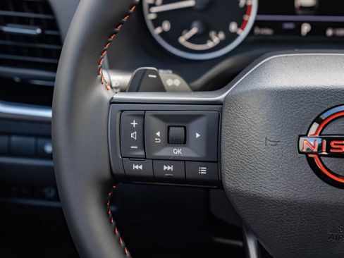 New 2026 Nissan Rogue SV AWD/4WD image 14